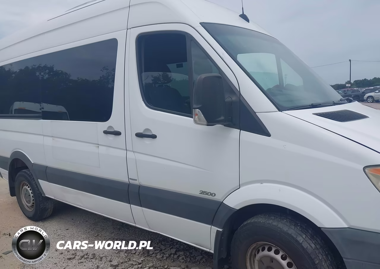 2011 Mercedes-Benz Sprinter 2500 Normal Roof VIN:WDZPE7CC0B5544552 - 13