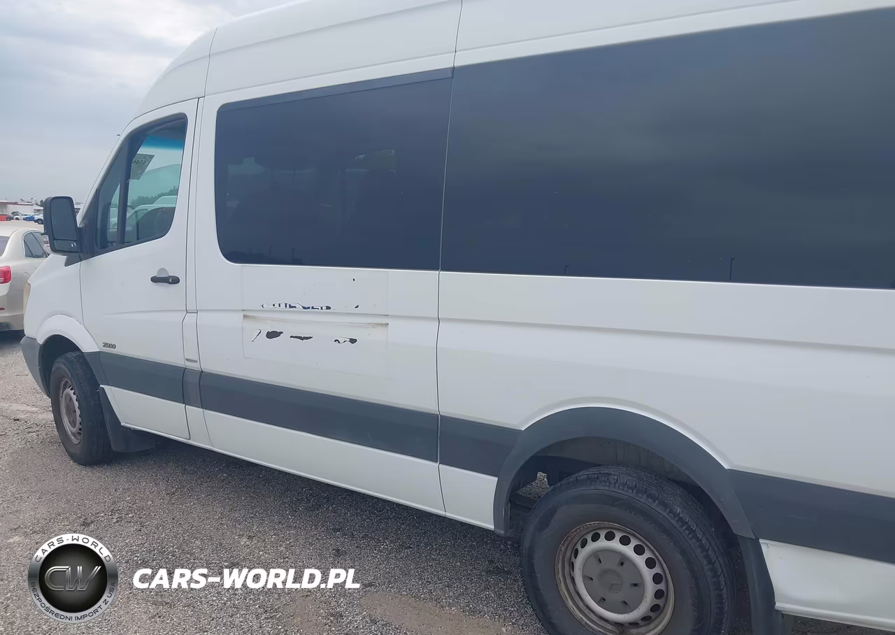 2011 Mercedes-Benz Sprinter 2500 Normal Roof VIN:WDZPE7CC0B5544552 - 14