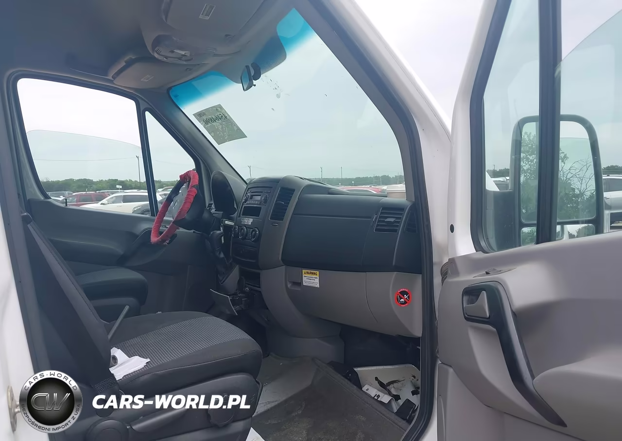 2011 Mercedes-Benz Sprinter 2500 Normal Roof VIN:WDZPE7CC0B5544552 - 5
