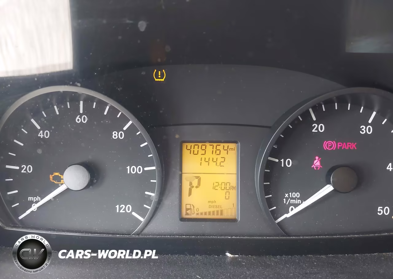 2011 Mercedes-Benz Sprinter 2500 Normal Roof VIN:WDZPE7CC0B5544552 - 7