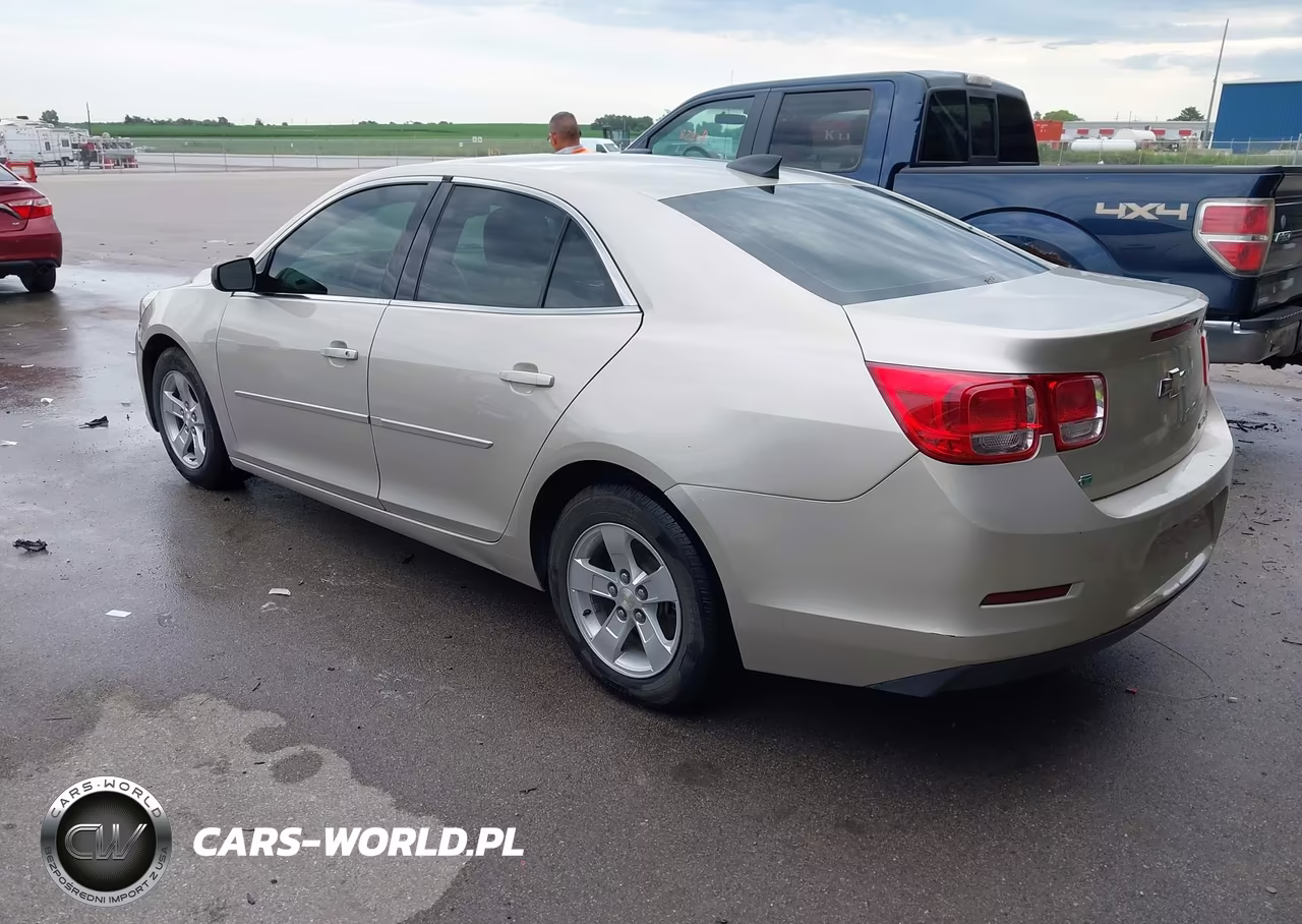 2015 Chevrolet Malibu 1Fl VIN:1G11A5SL1FF266812 - 3