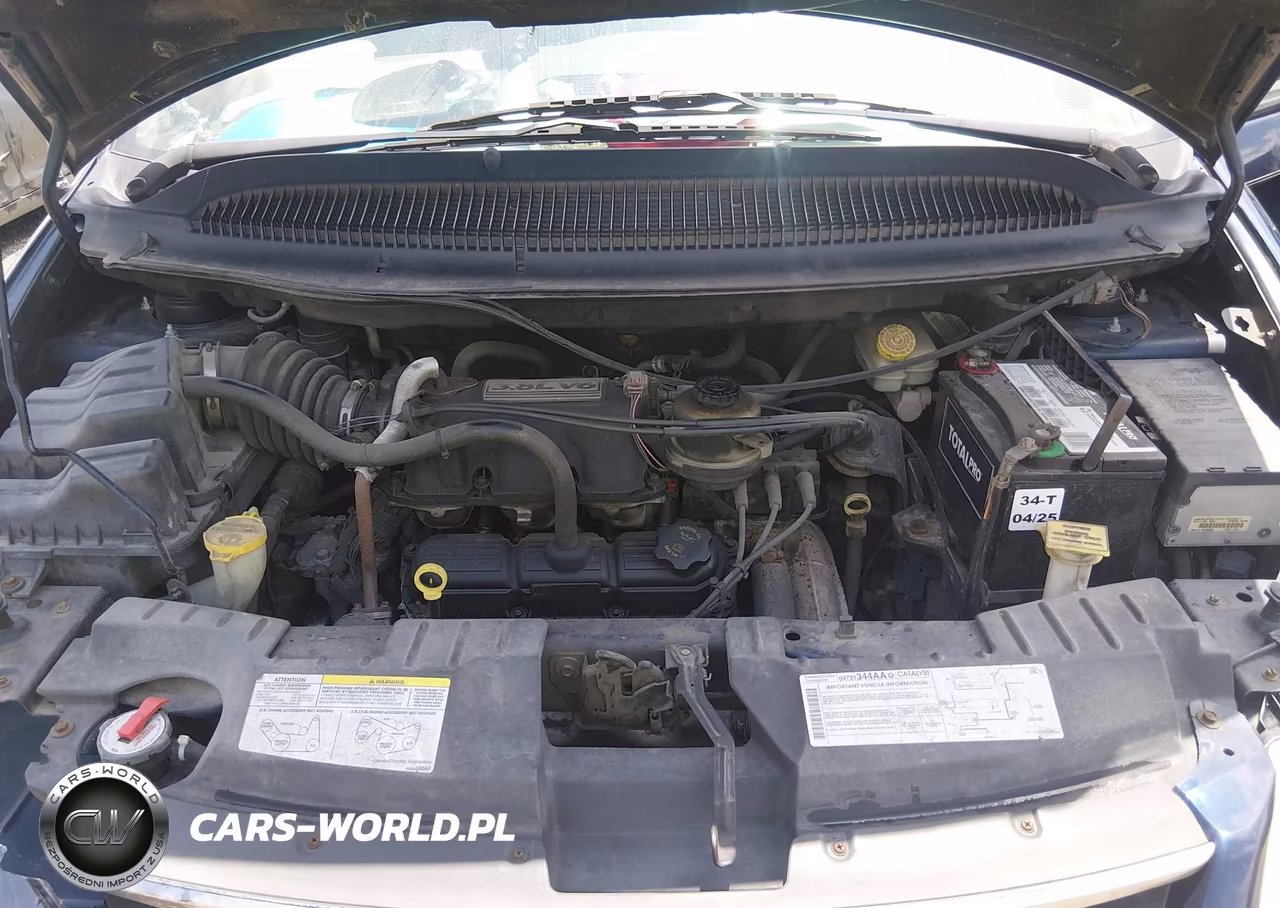 2005 Chrysler Town & Country Touring VIN:2C4GP54L45R416741 - 10