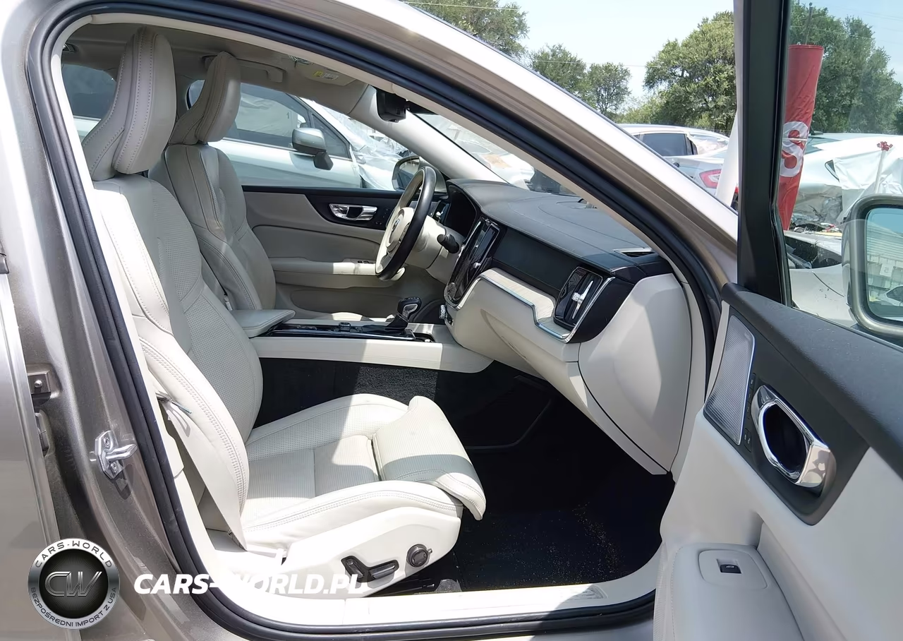 2019 Volvo S60 T6 Inscription VIN:7JRA22TL7KG000878 - 5