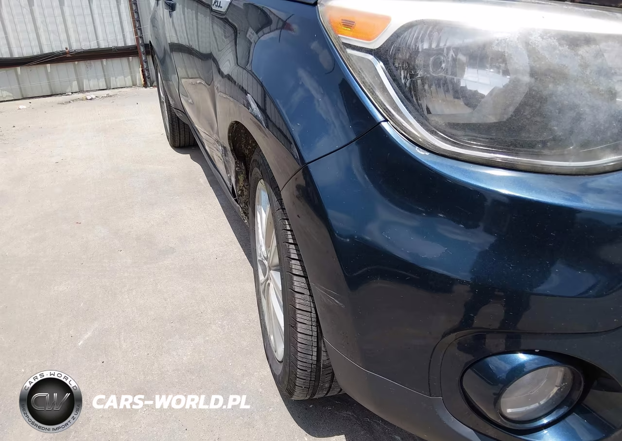 2018 Kia Soul + VIN:KNDJP3A5XJ7588199 - 18