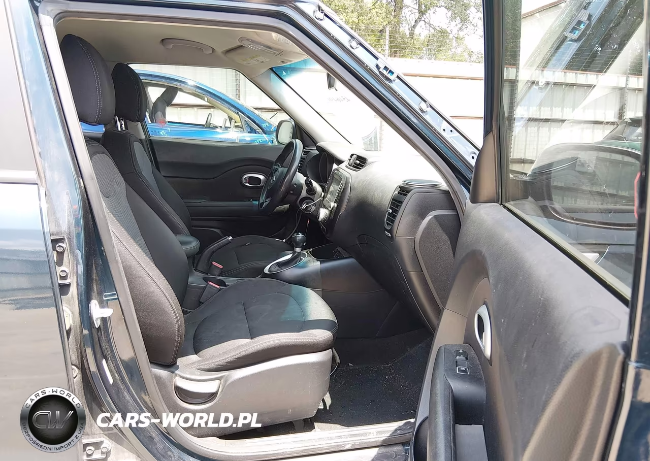 2018 Kia Soul + VIN:KNDJP3A5XJ7588199 - 5