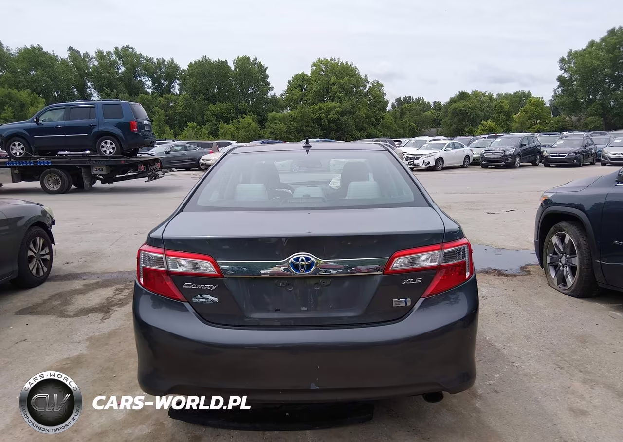 TOYOTA CAMRY HYBRID VIN:4T1BD1FK1CU048272 - 17