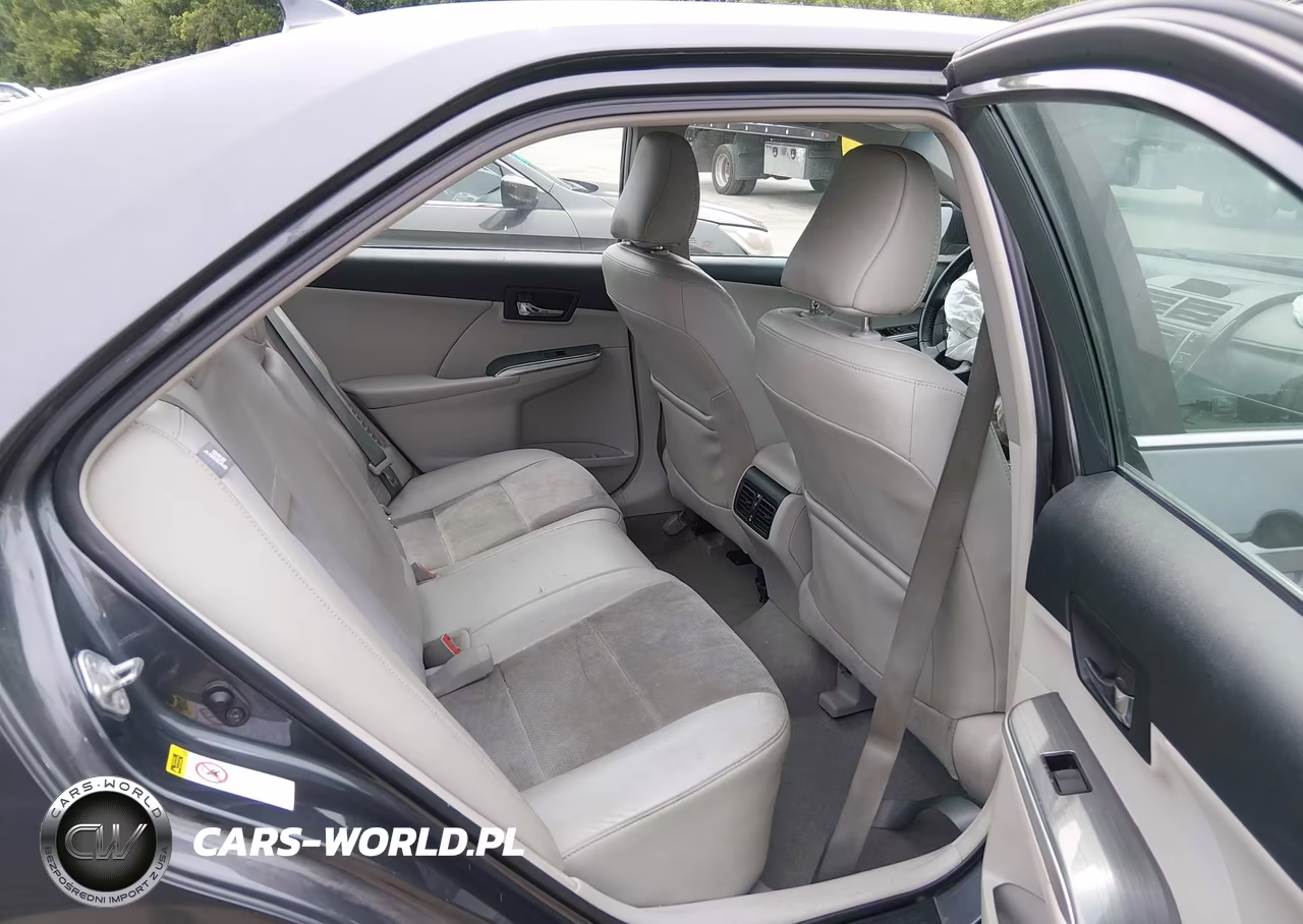 TOYOTA CAMRY HYBRID VIN:4T1BD1FK1CU048272 - 8