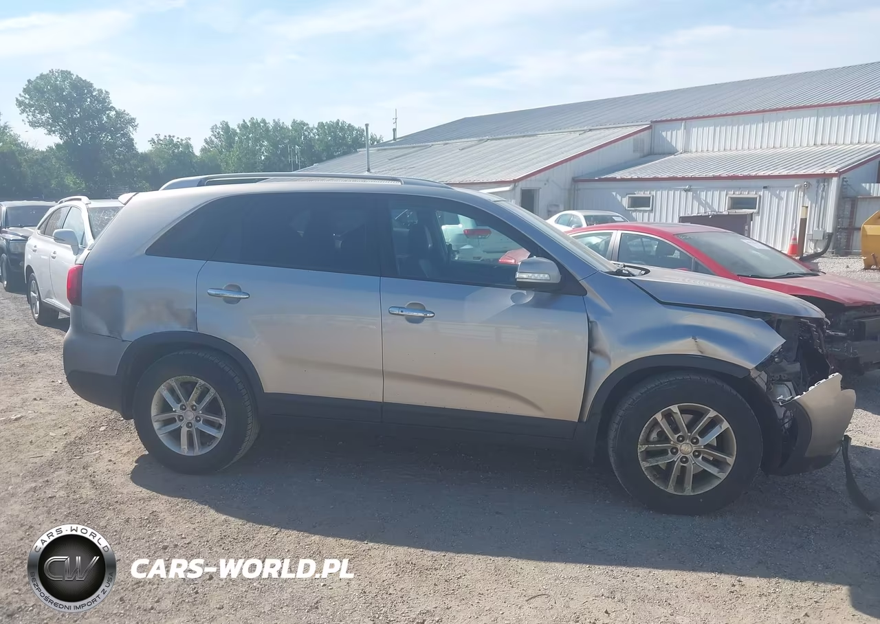 2014 Kia Sorento Lx VIN:5XYKT3A67EG442781 - 14