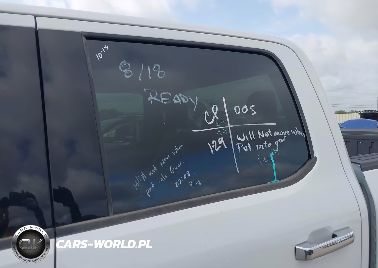 2025 Ford F-150 Xlt VIN:1FTFW3LD5SFB00944 - 17