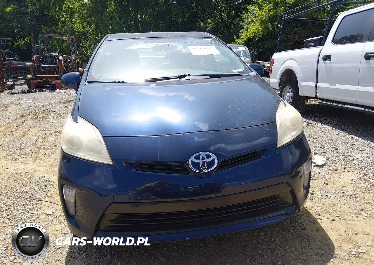 2013 Toyota Prius Two VIN:JTDKN3DU6D1722372 - 13