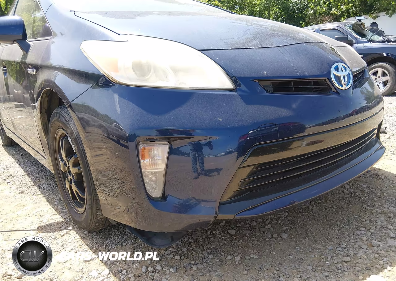 2013 Toyota Prius Two VIN:JTDKN3DU6D1722372 - 21