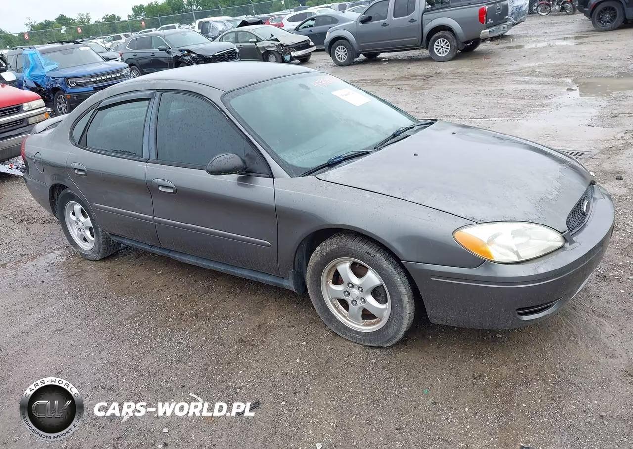 2005 Ford Taurus Se