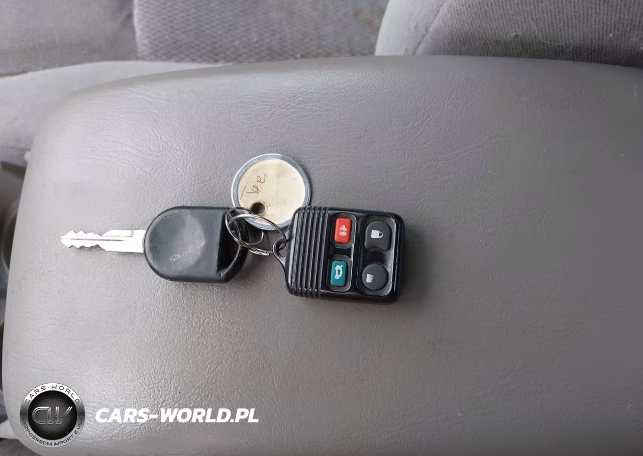 2005 Ford Taurus Se VIN:1FAFP53295A236539 - 11