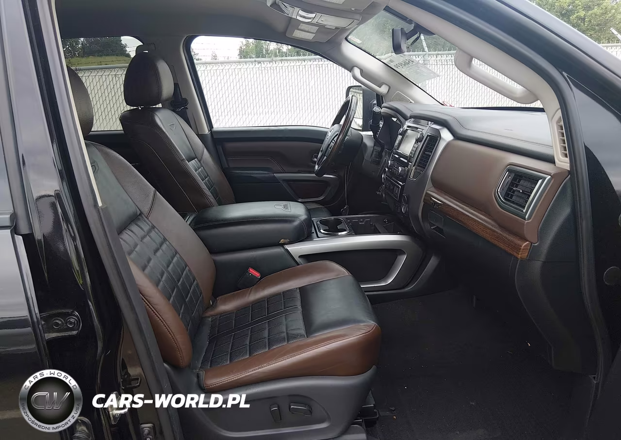 2017 Nissan Titan Xd Platinum Reserve Diesel VIN:1N6BA1F44HN561268 - 5