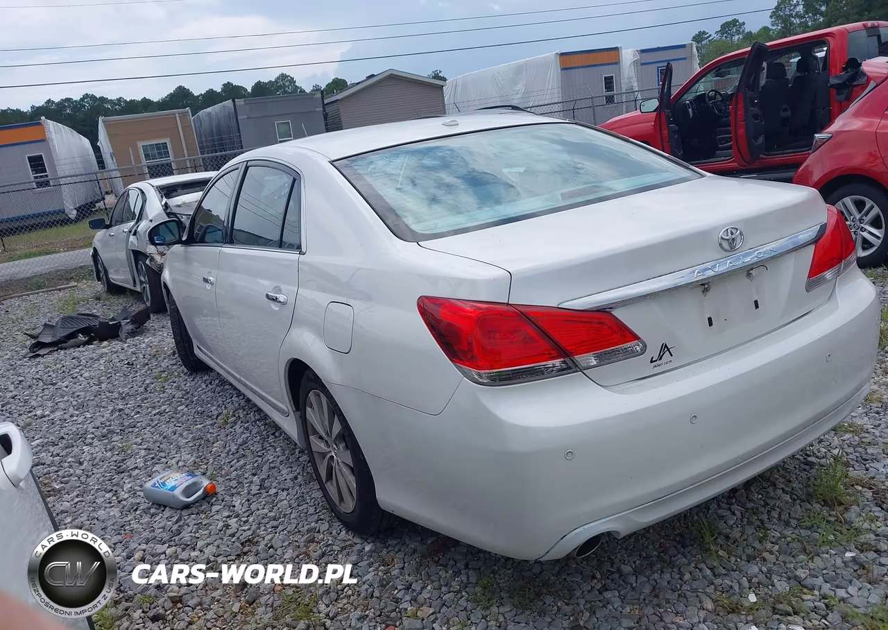 2011 Toyota Avalon Limited VIN:4T1BK3DB0BU428707 - 3