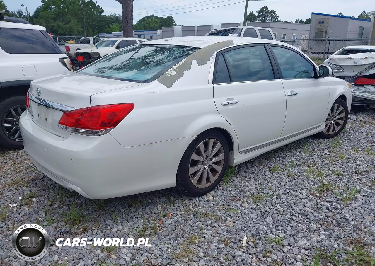 2011 Toyota Avalon Limited VIN:4T1BK3DB0BU428707 - 4