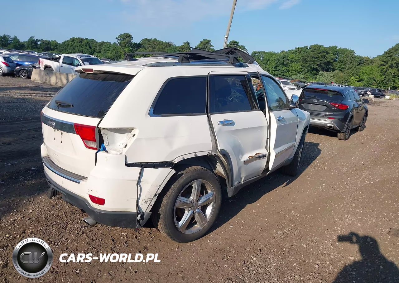 2011 Jeep Grand Cherokee Overland VIN:1J4RR6GG3BC657826 - 4