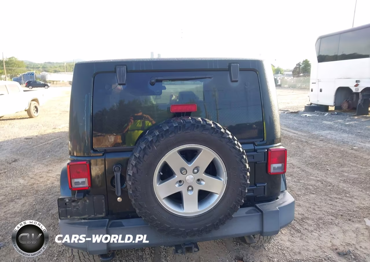 2012 Jeep Wrangler Rubicon VIN:1C4BJWCGXCL163453 - 16