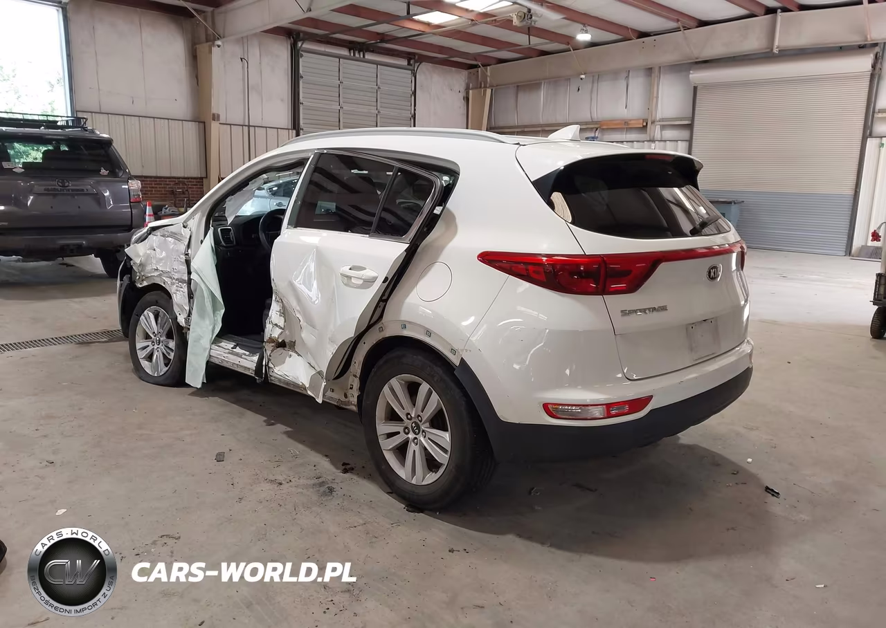 2017 Kia Sportage Lx VIN:KNDPMCAC6H7035545 - 3