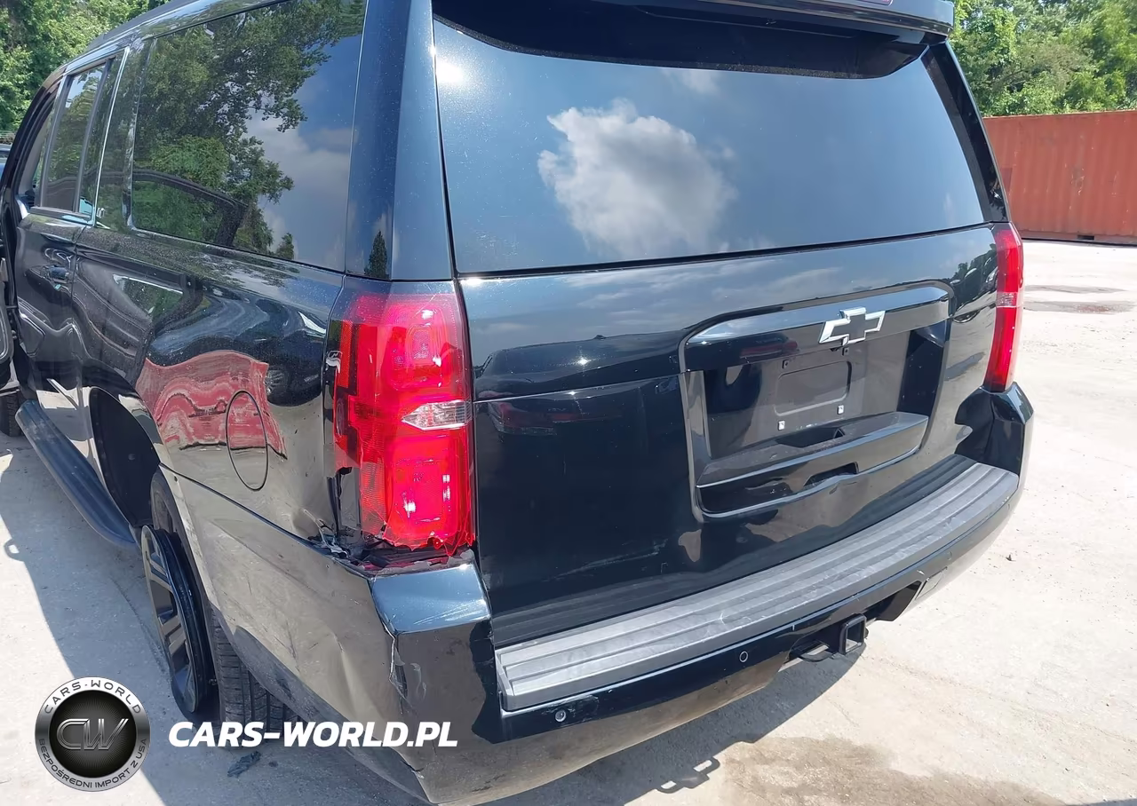 2019 Chevrolet Suburban Lt VIN:1GNSKHKC0KR367141 - 17