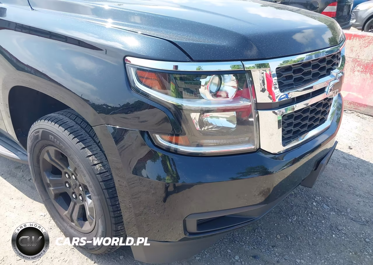 2019 Chevrolet Suburban Lt VIN:1GNSKHKC0KR367141 - 18