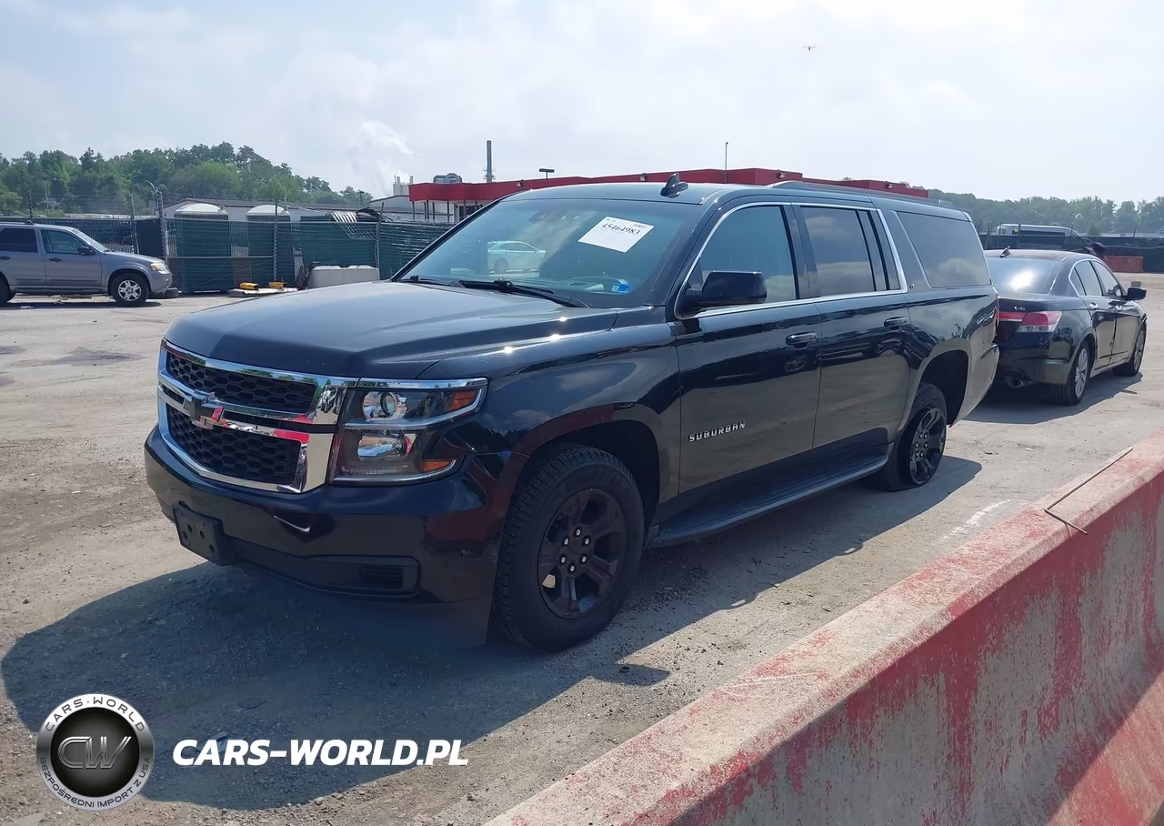 2019 Chevrolet Suburban Lt VIN:1GNSKHKC0KR367141 - 2