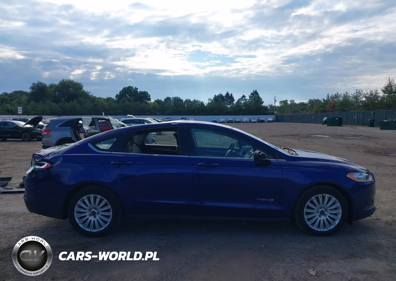 2016 Ford Fusion Hybrid S VIN:3FA6P0UU6GR142033 - 14