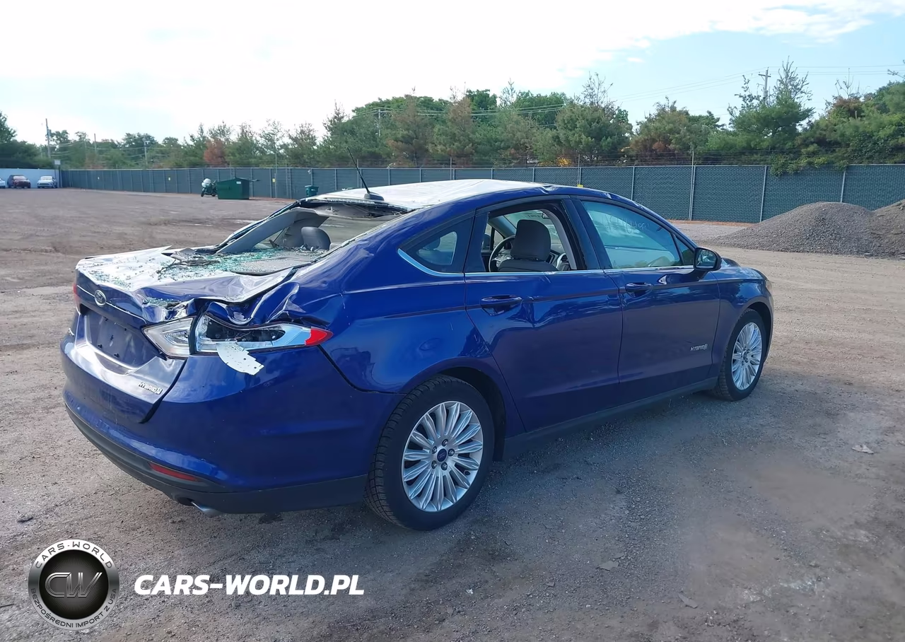 2016 Ford Fusion Hybrid S VIN:3FA6P0UU6GR142033 - 4