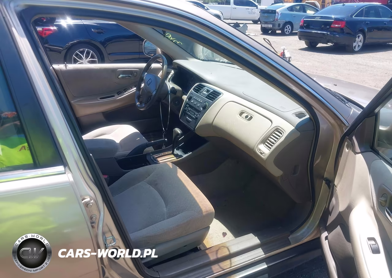 2001 Honda Accord 2.3 Lx VIN:JHMCG66571C002681 - 5