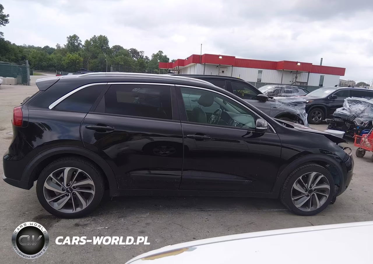 2017 Kia Niro Touring VIN:KNDCE3LCXH5083375 - 14