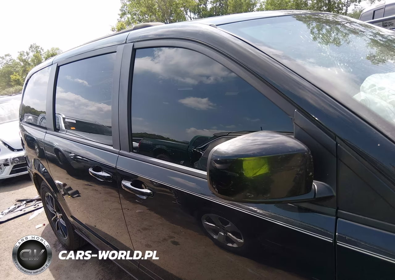 2019 Dodge Grand Caravan Gt VIN:2C4RDGEGXKR646942 - 14