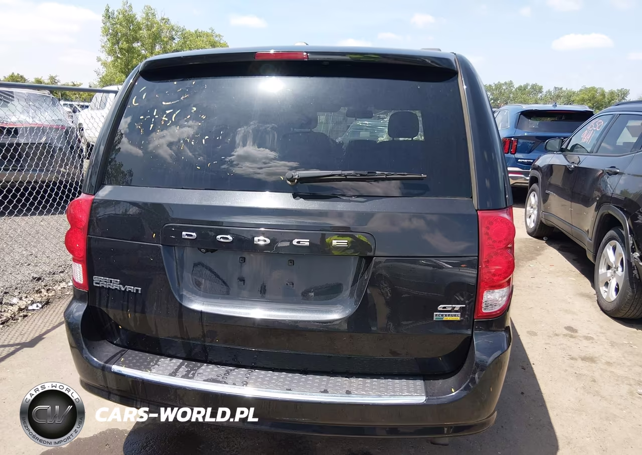 2019 Dodge Grand Caravan Gt VIN:2C4RDGEGXKR646942 - 17