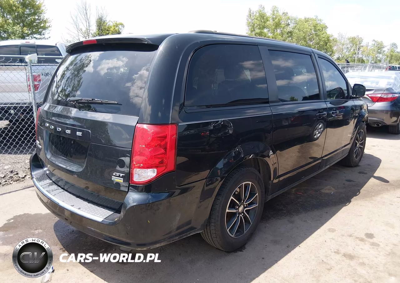 2019 Dodge Grand Caravan Gt VIN:2C4RDGEGXKR646942 - 4