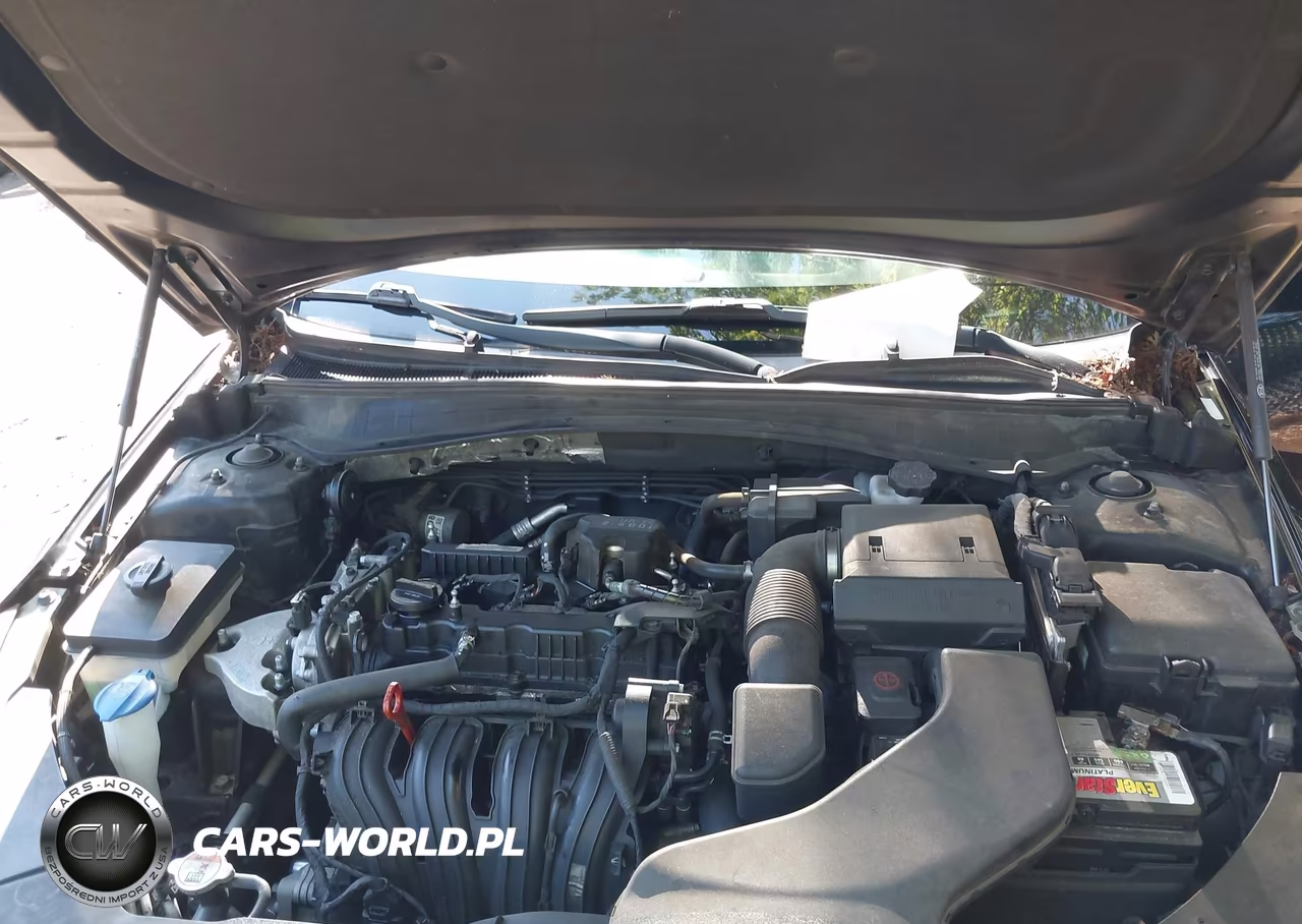 2017 Kia Optima Lx VIN:5XXGT4L35HG161117 - 10