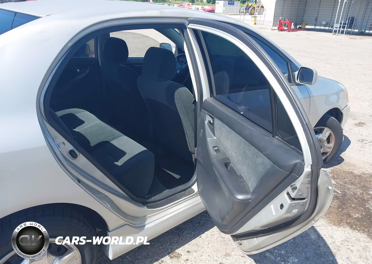 2004 Toyota Corolla S VIN:1NXBR32E04Z240409 - 8