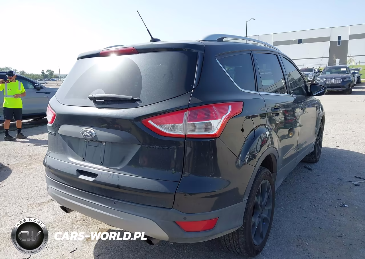 2014 Ford Escape Titanium VIN:1FMCU9JX5EUC68135 - 4