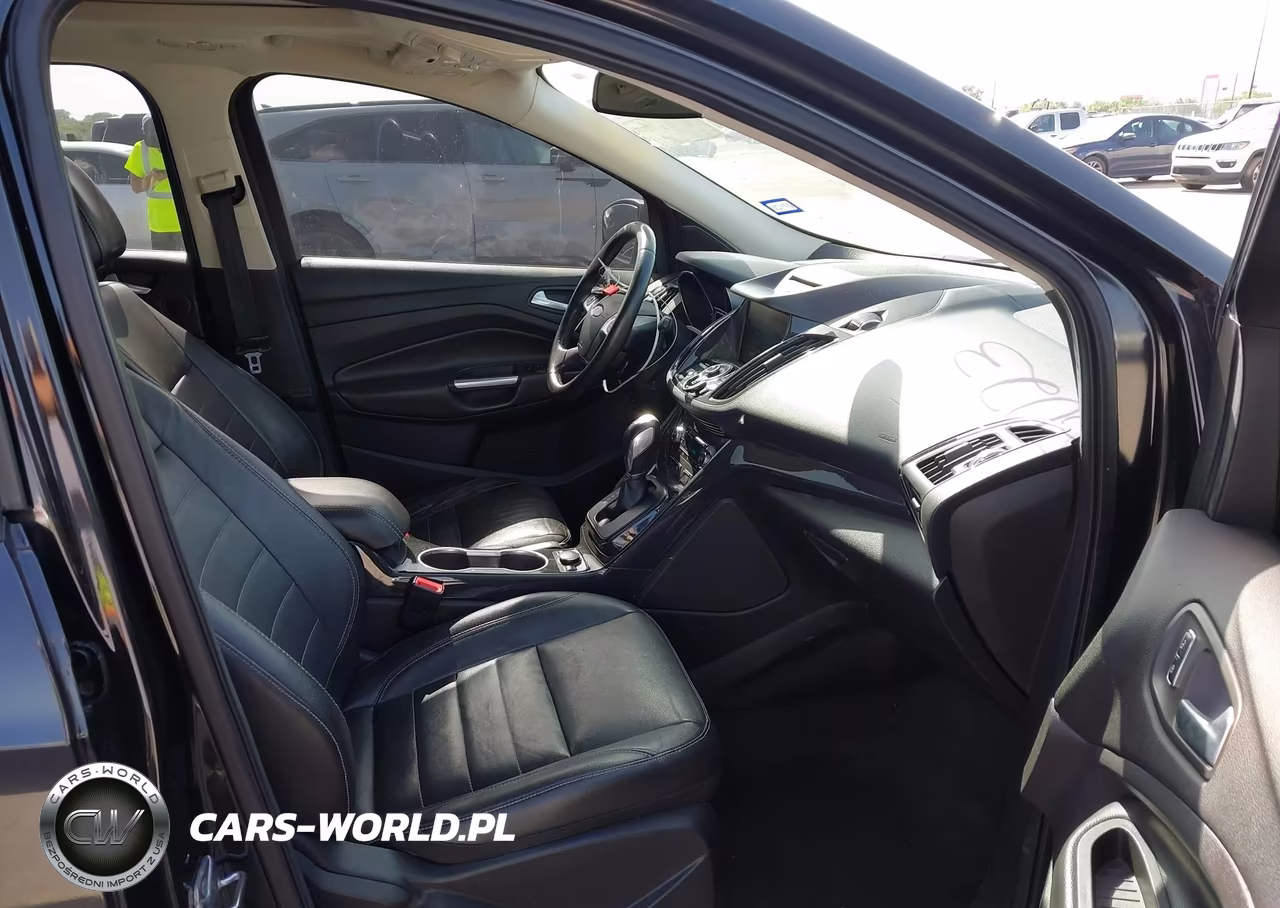 2014 Ford Escape Titanium VIN:1FMCU9JX5EUC68135 - 5