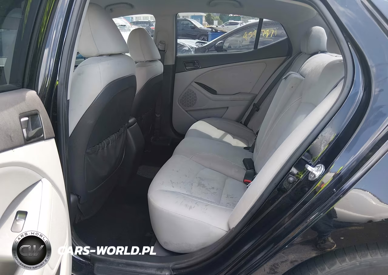 2014 Kia Optima Lx VIN:5XXGM4A77EG263761 - 8