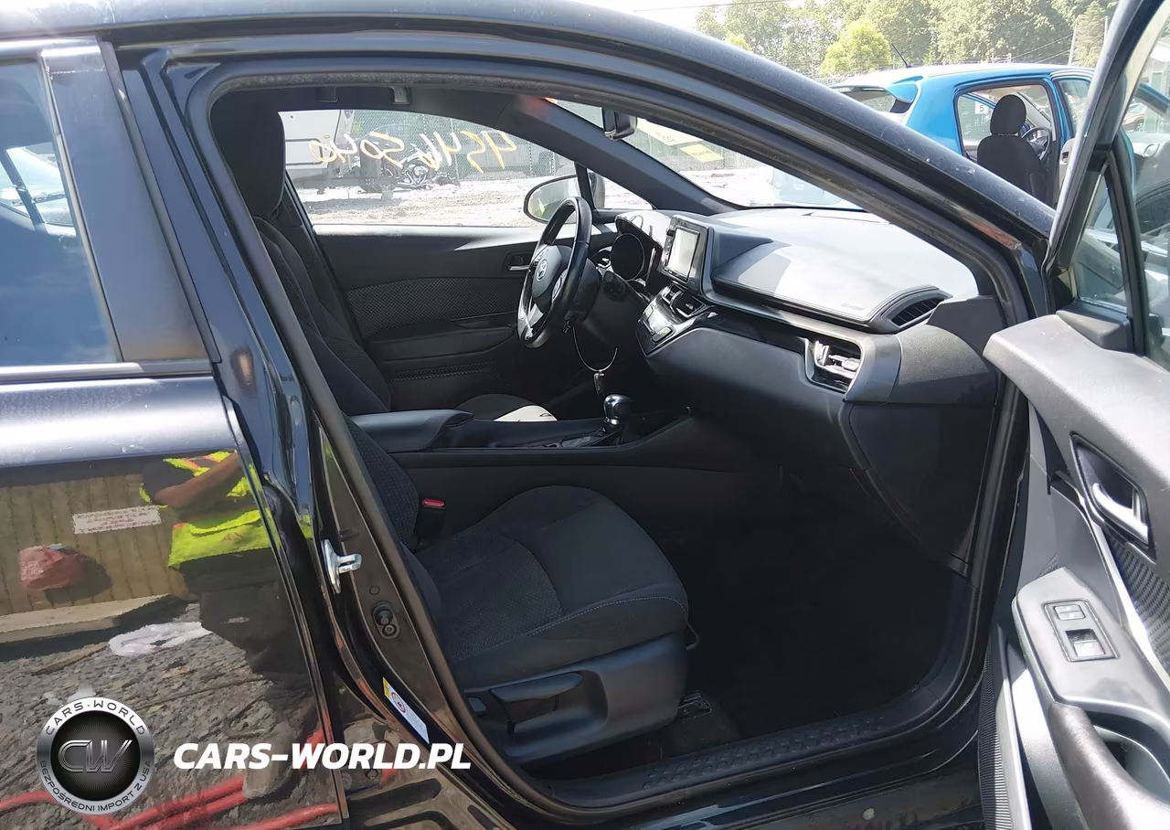2018 Toyota C-Hr Xle Premium VIN:NMTKHMBX3JR045160 - 5