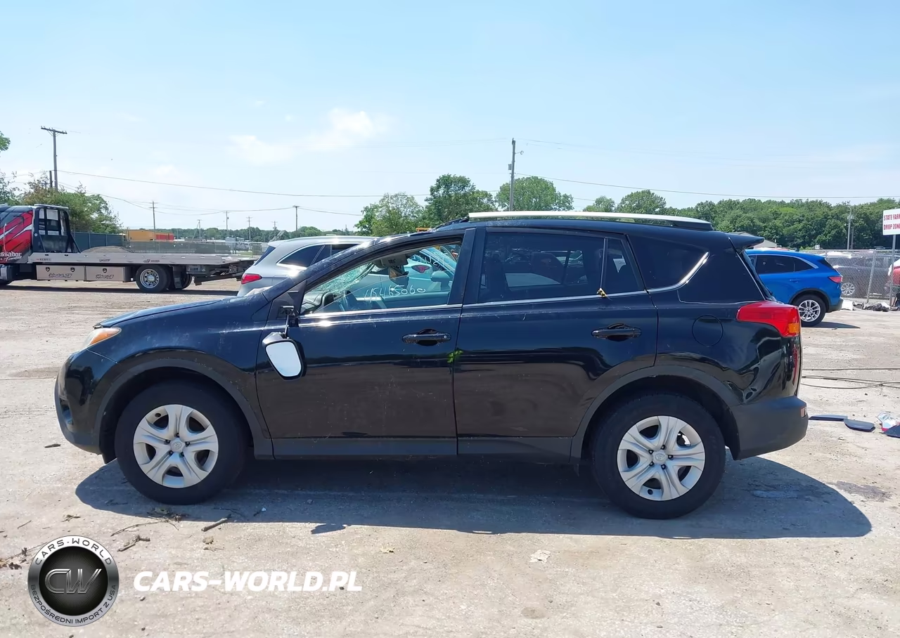 2015 Toyota Rav4 Le VIN:2T3BFREV7FW259430 - 15