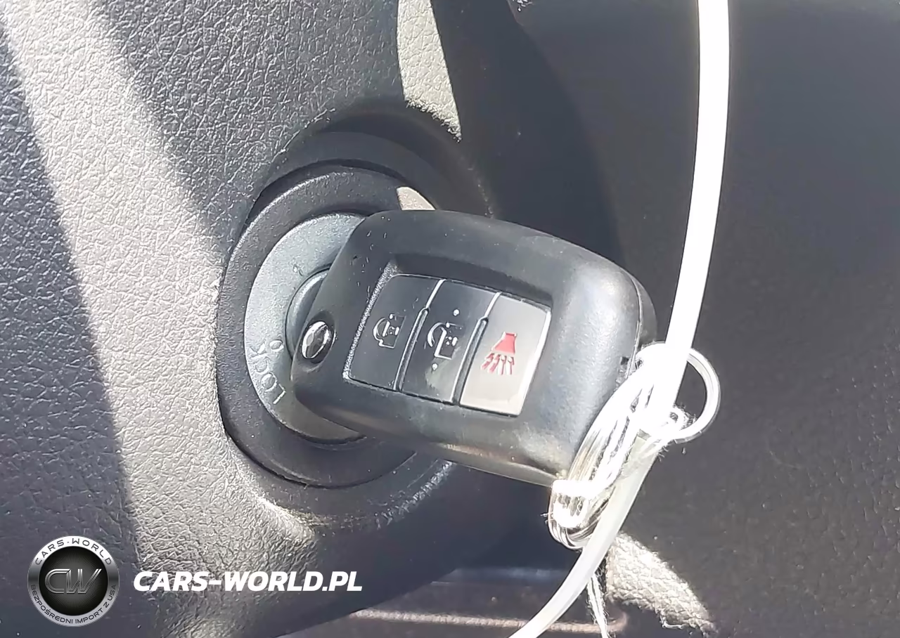 2017 Nissan Rogue Sport S VIN:JN1BJ1CR9HW122535 - 11