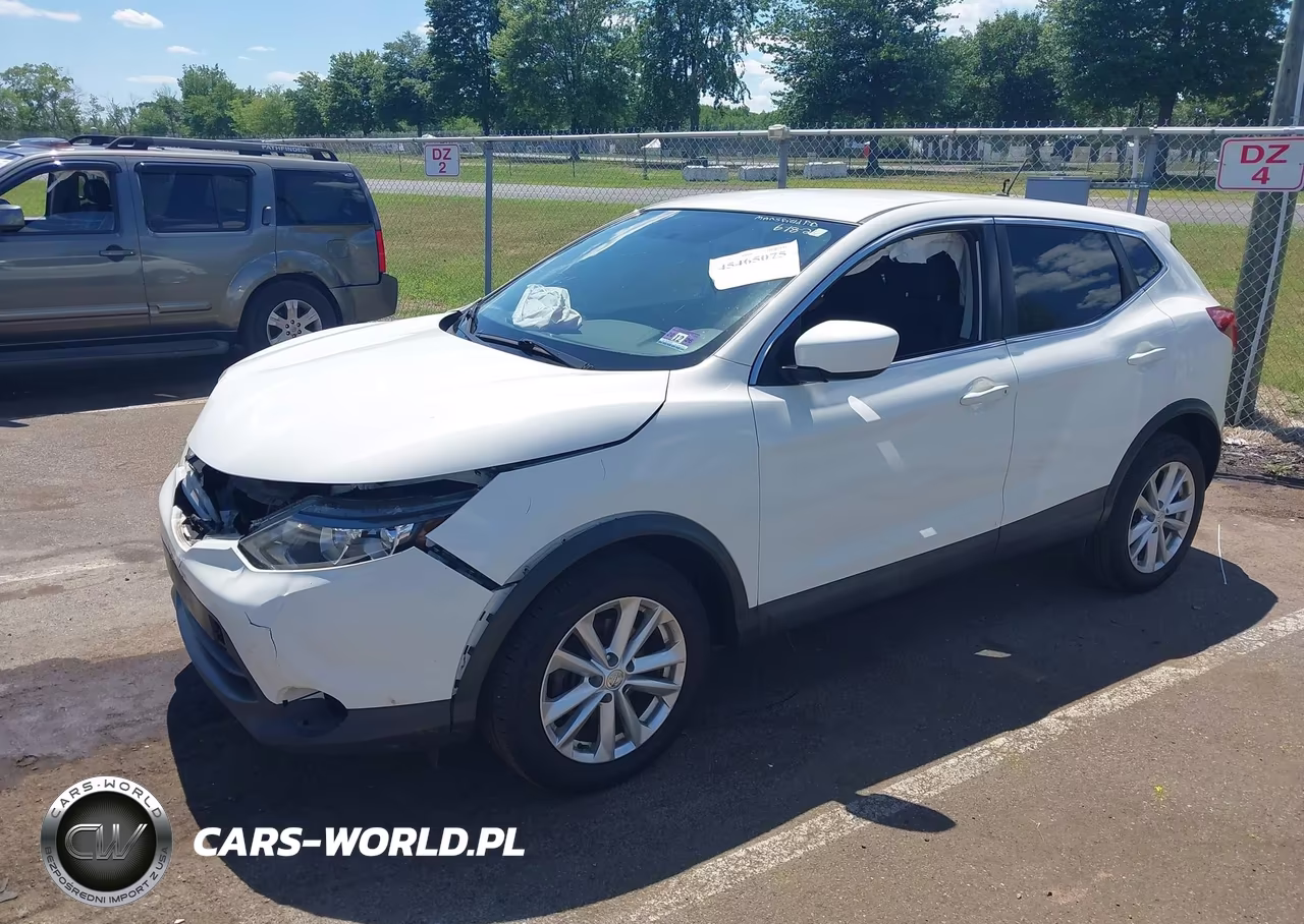 2017 Nissan Rogue Sport S VIN:JN1BJ1CR9HW122535 - 2