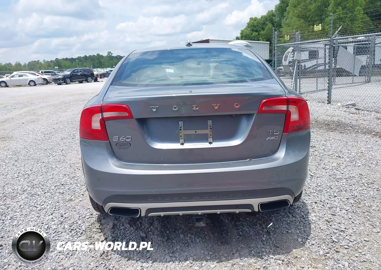 2016 Volvo S60 Cross Country T5 Platinum VIN:YV4612UM7G2000377 - 15