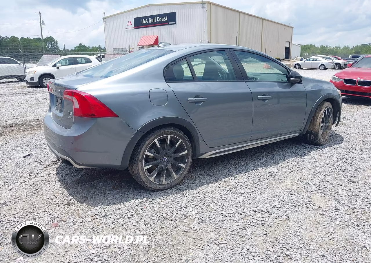 2016 Volvo S60 Cross Country T5 Platinum VIN:YV4612UM7G2000377 - 4