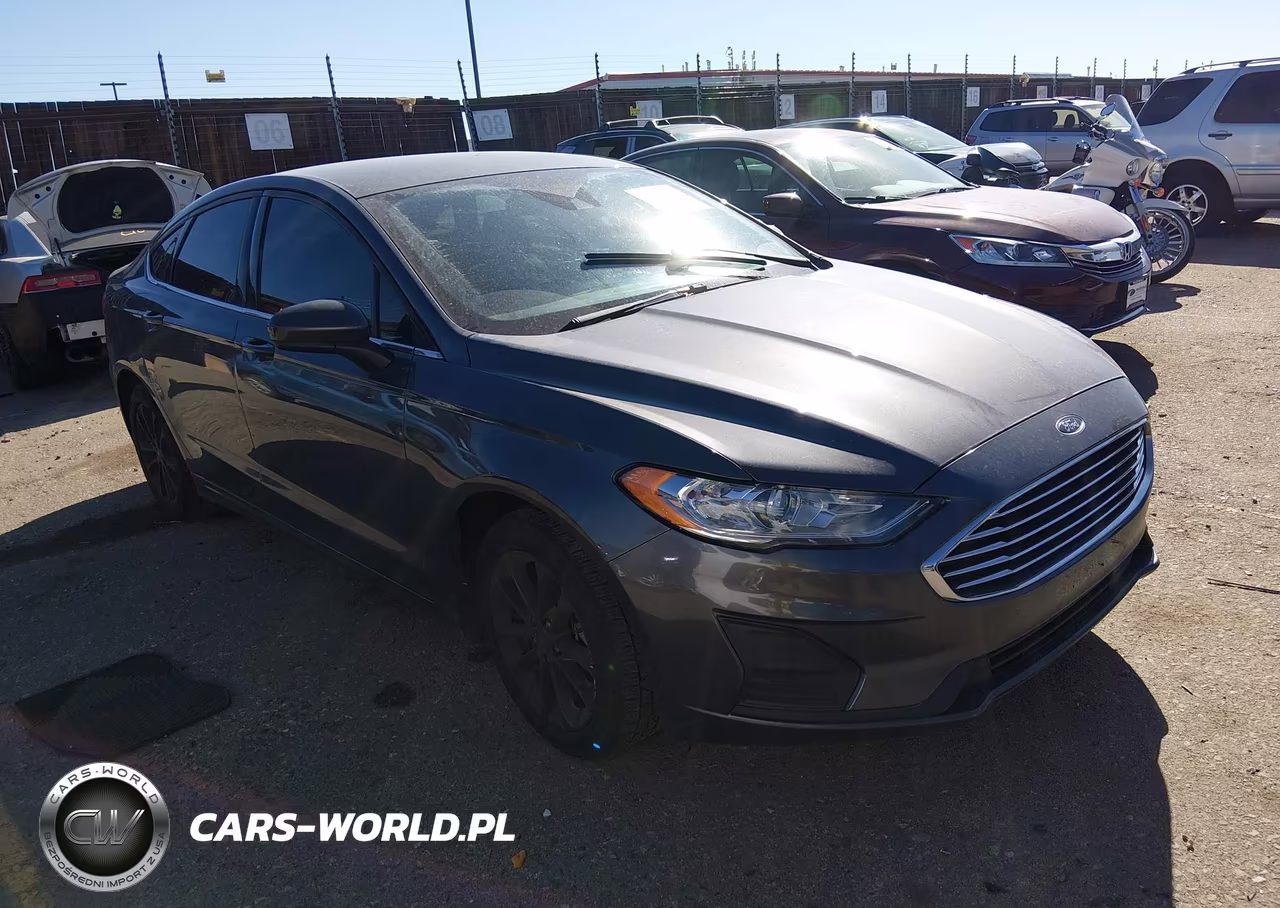 2020 Ford Fusion Hybrid Se