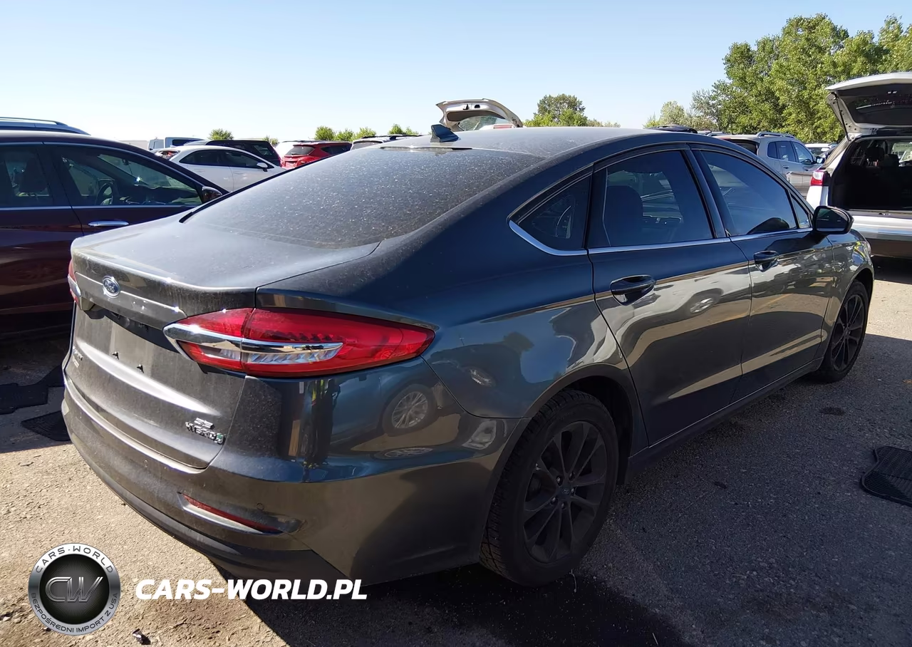 2020 Ford Fusion Hybrid Se VIN:3FA6P0LU9LR266051 - 4