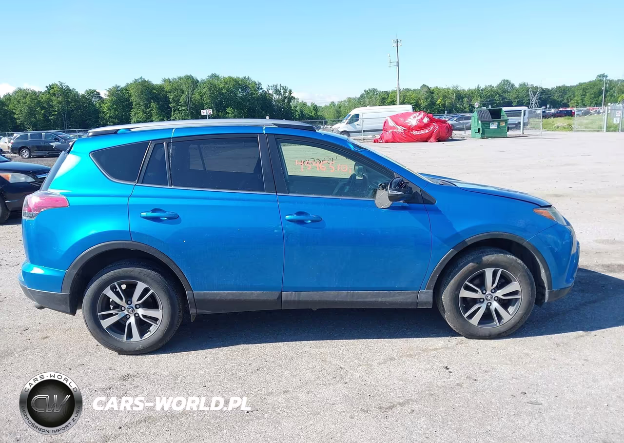 2018 Toyota Rav4 Xle VIN:JTMRFREV1JJ246114 - 13