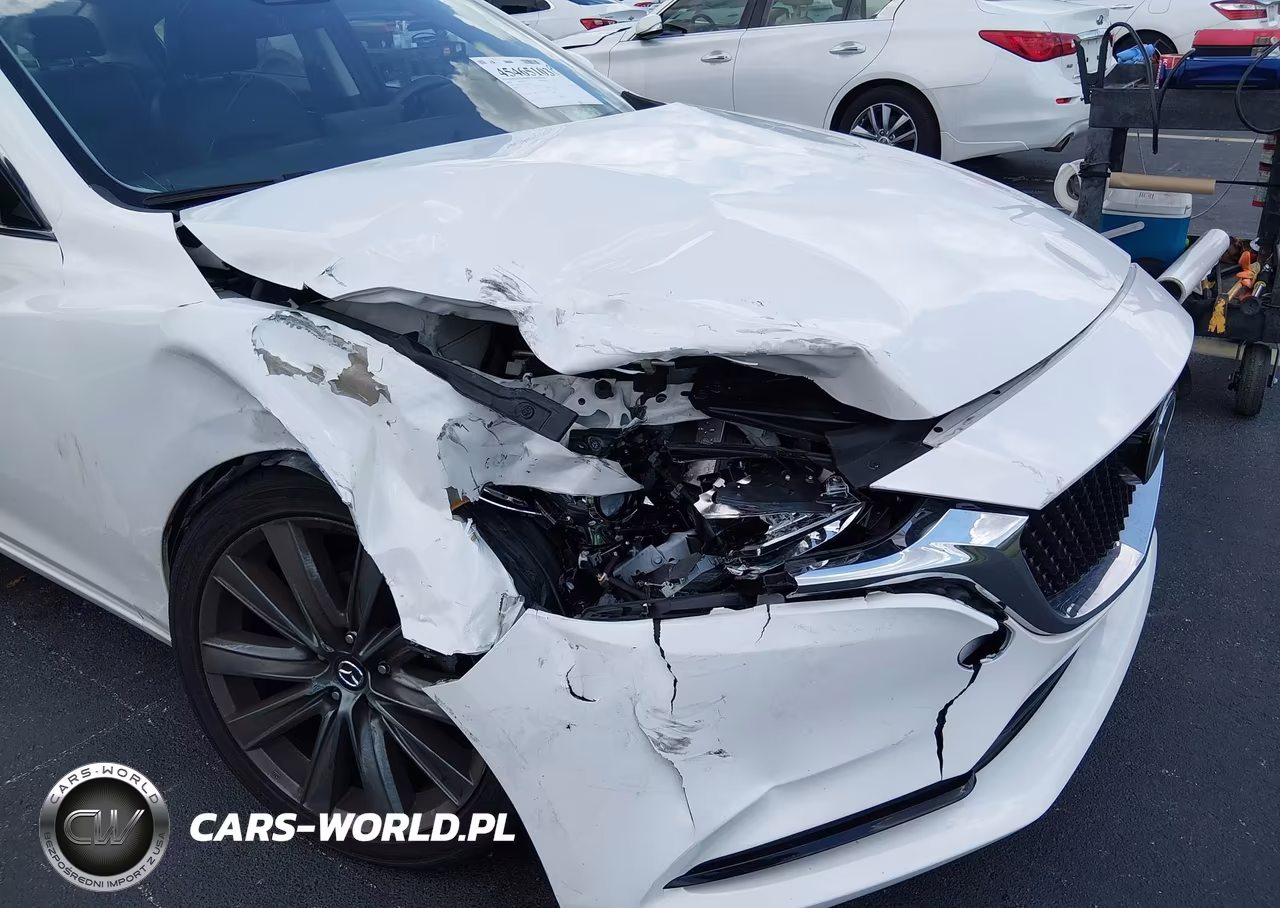 2020 Mazda Mazda6 Touring VIN:JM1GL1VM3L1513894 - 6