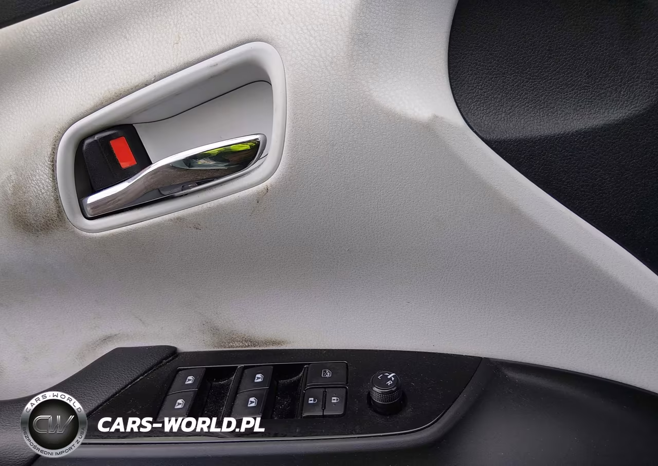 2016 Toyota Prius Two VIN:JTDKBRFUXG3005104 - 19