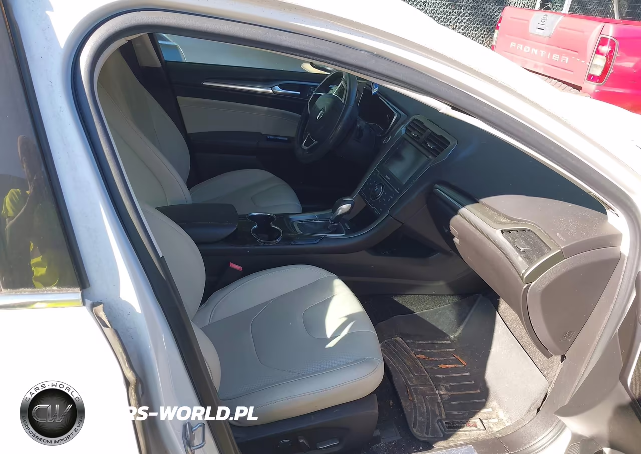 2014 Ford Fusion Hybrid Titanium VIN:3FA6P0RU1ER351010 - 5